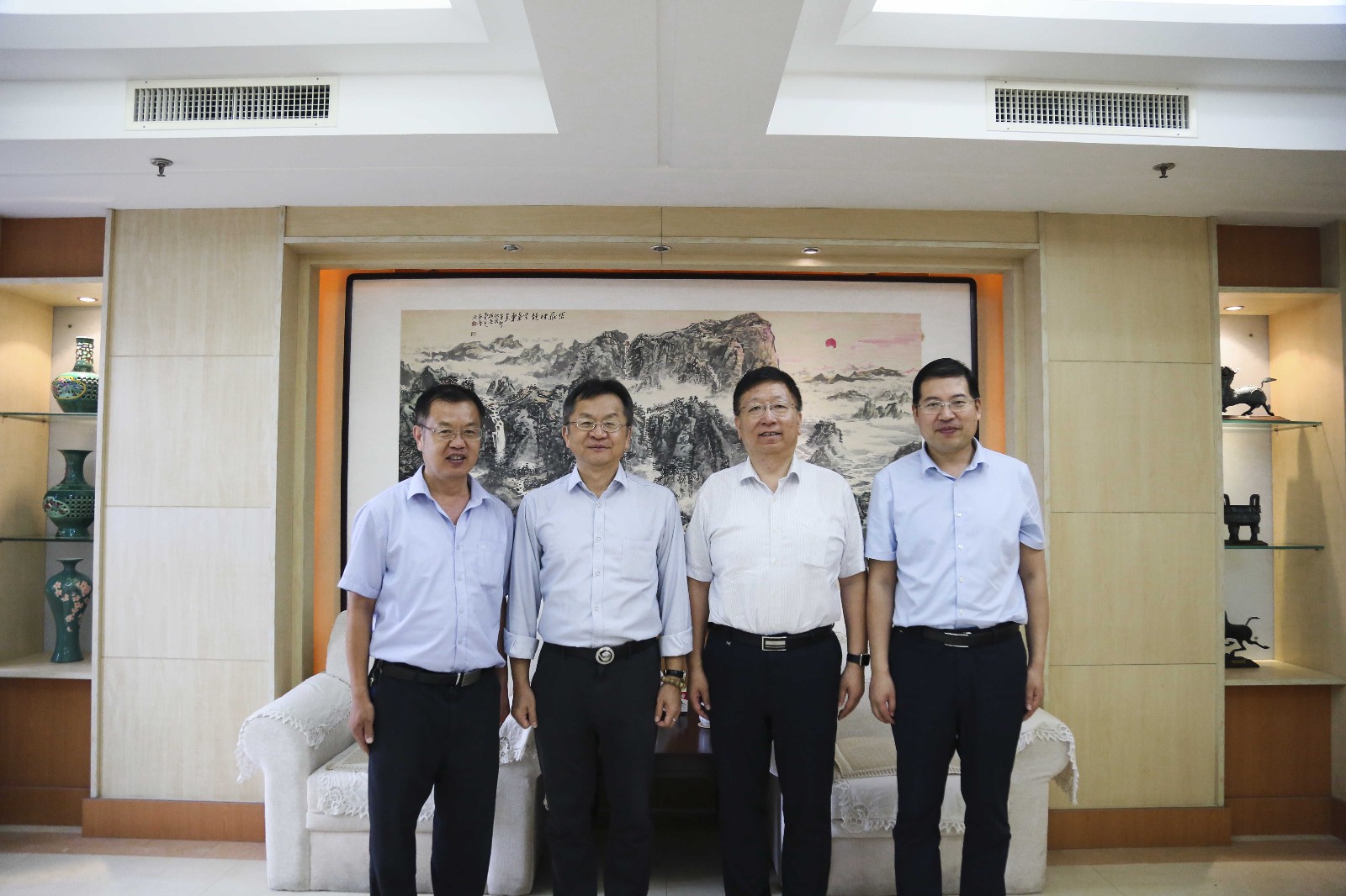 1562635882799078.jpg 1562635882799078.jpg