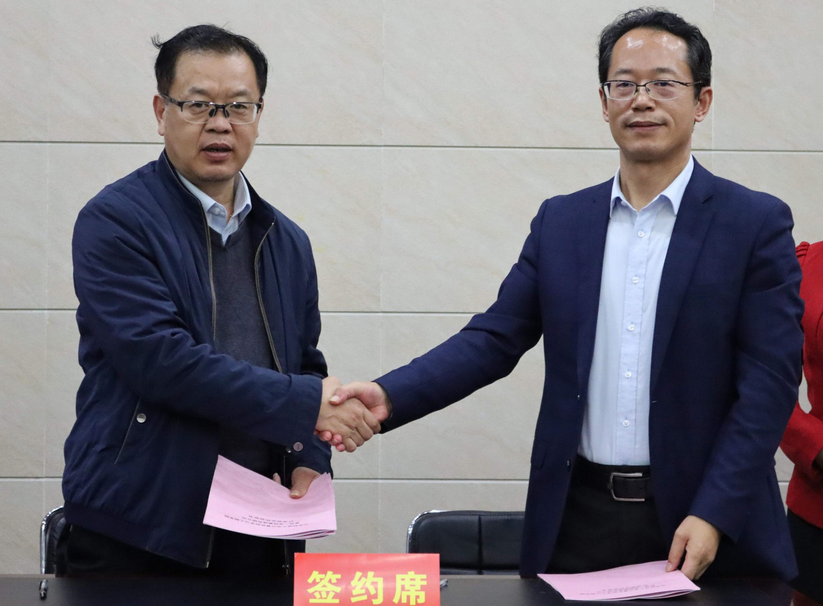 1605671315673431.jpg 1605671315673431.jpg